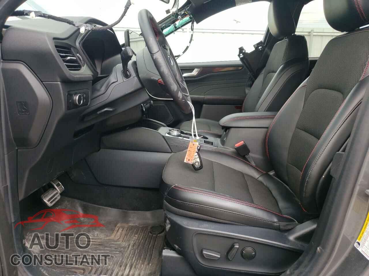 FORD ESCAPE ST 2024 - 1FMCU9MN9RUA07199