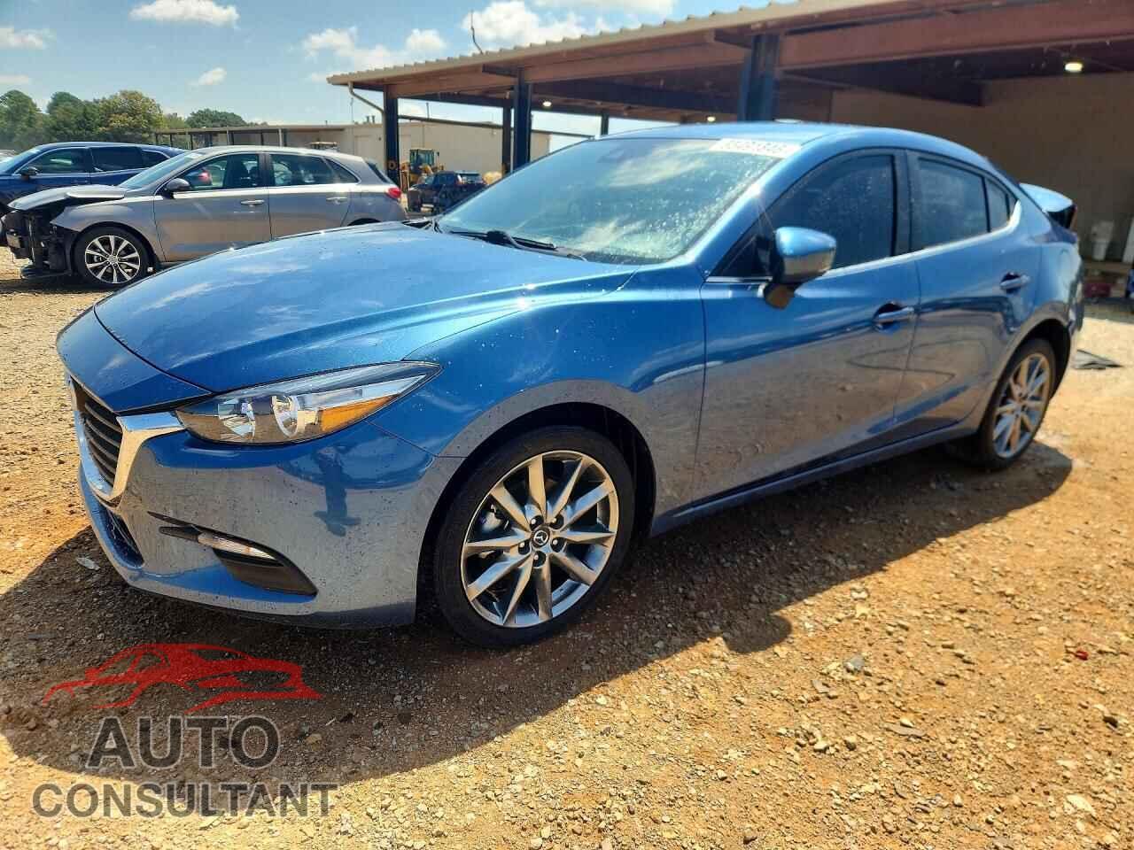 MAZDA 3 2018 - 3MZBN1V39JM193473