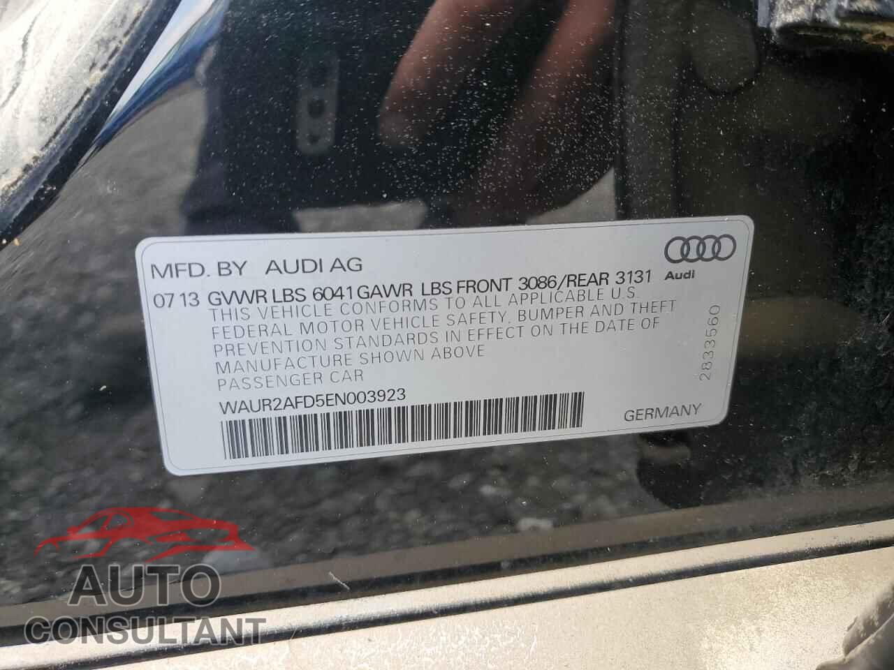 AUDI A8 2014 - WAUR2AFD5EN003923