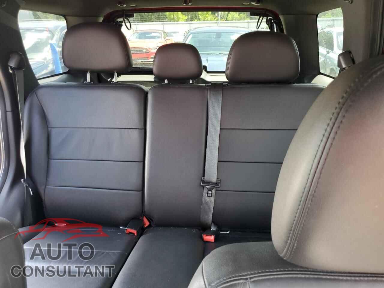 FORD ESCAPE 2011 - 1FMCU0EG2BKB77305