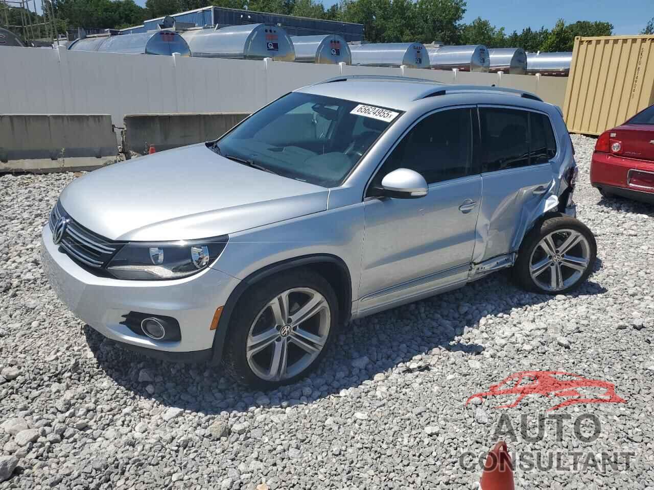 VOLKSWAGEN TIGUAN 2016 - WVGBV7AX8GW053286
