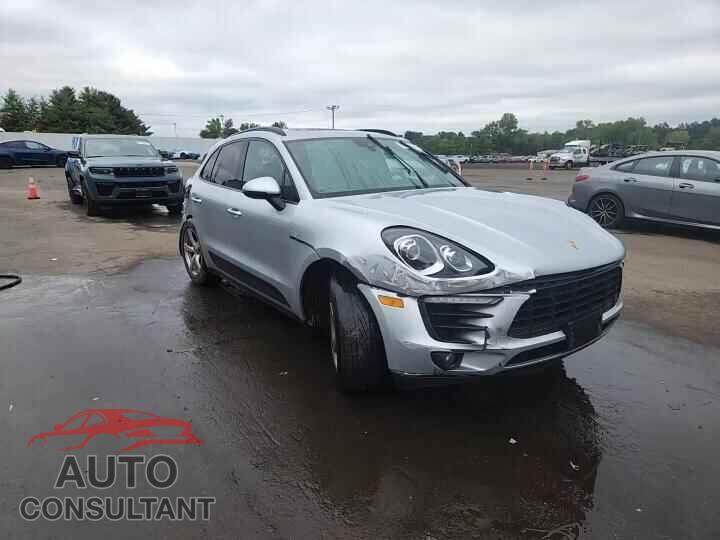PORSCHE MACAN 2017 - WP1AA2A56HLB01043