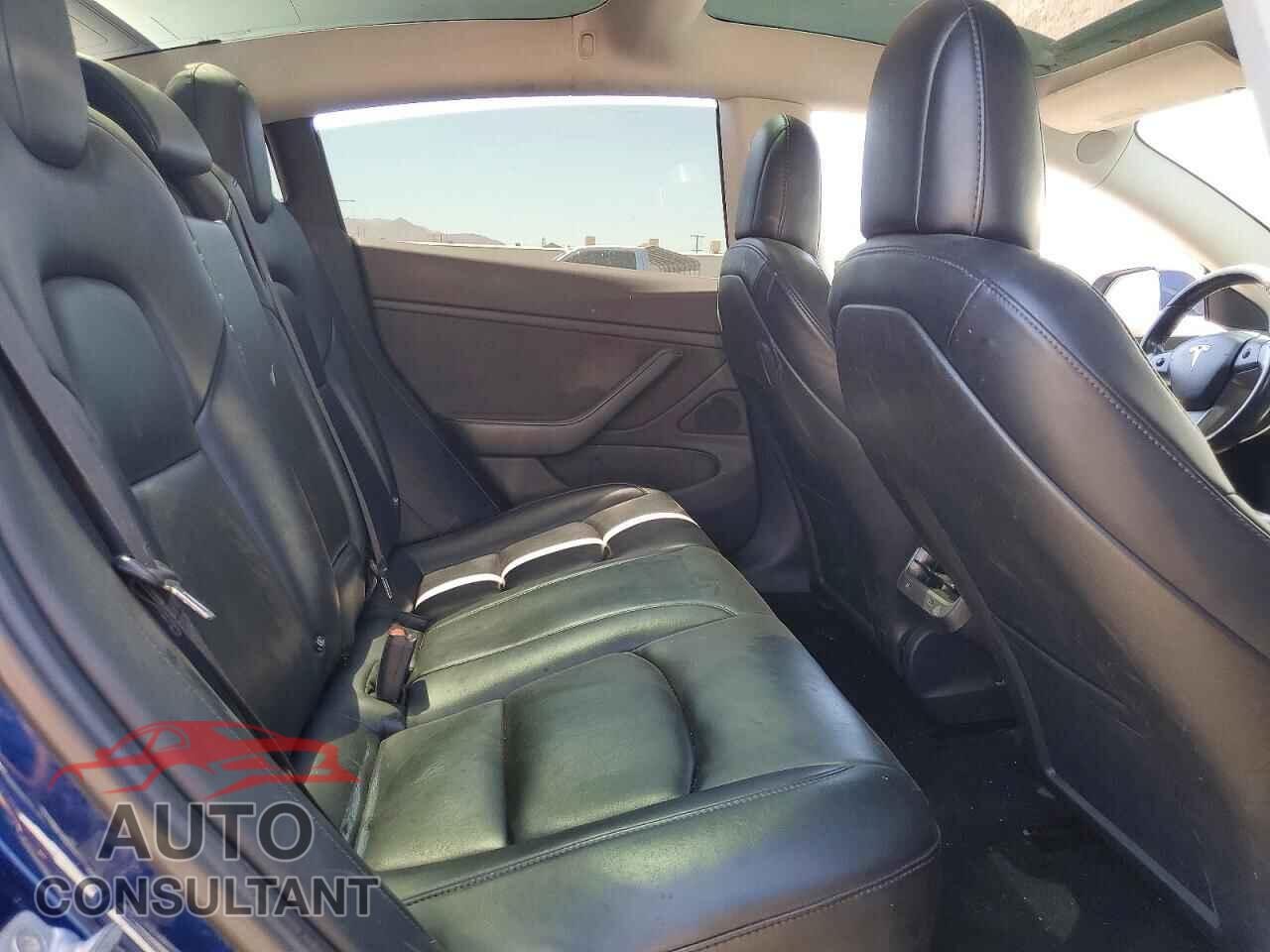 TESLA MODEL 3 2018 - 5YJ3E1EA1JF033386