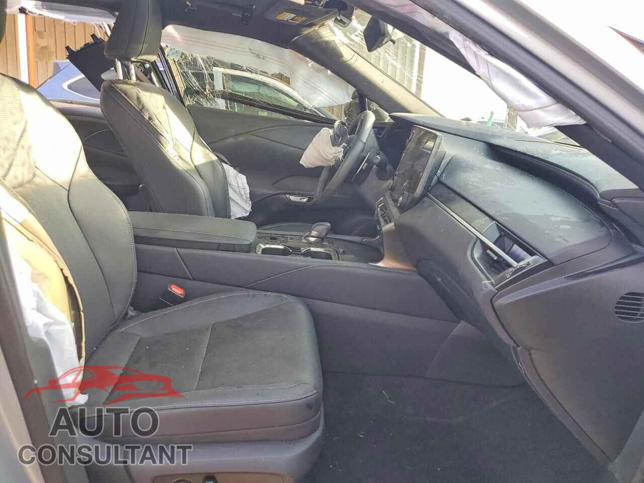LEXUS UNKNOWN 2023 - 2T2BBMCA9PC009628