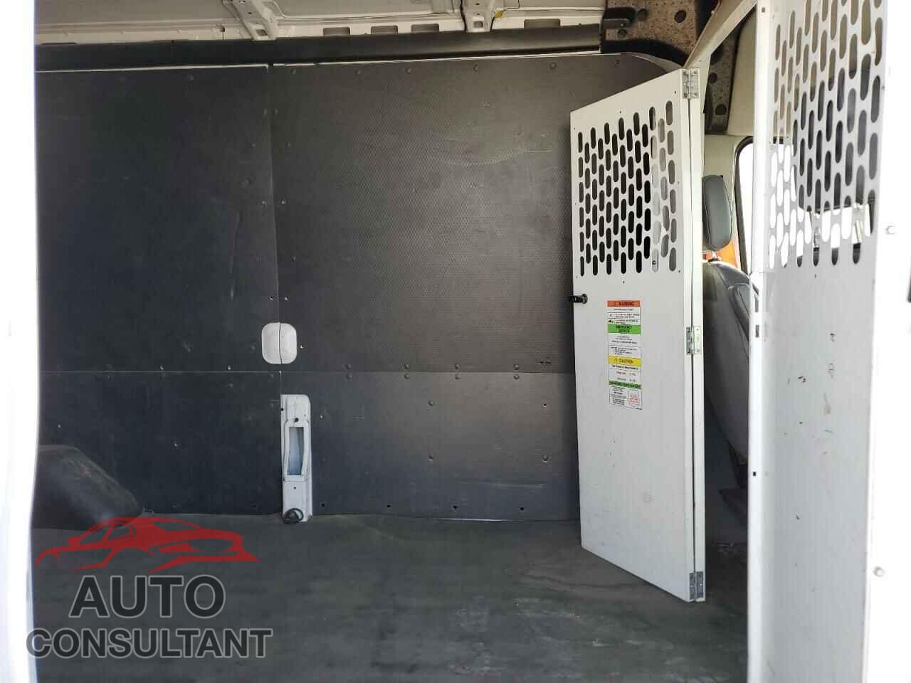 FORD TRANSIT 2019 - 1FTYE2CM8KKB69365