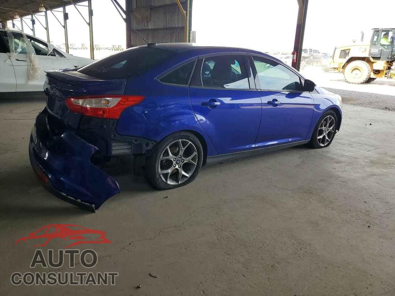 FORD FOCUS 2014 - 1FADP3F2XEL327427