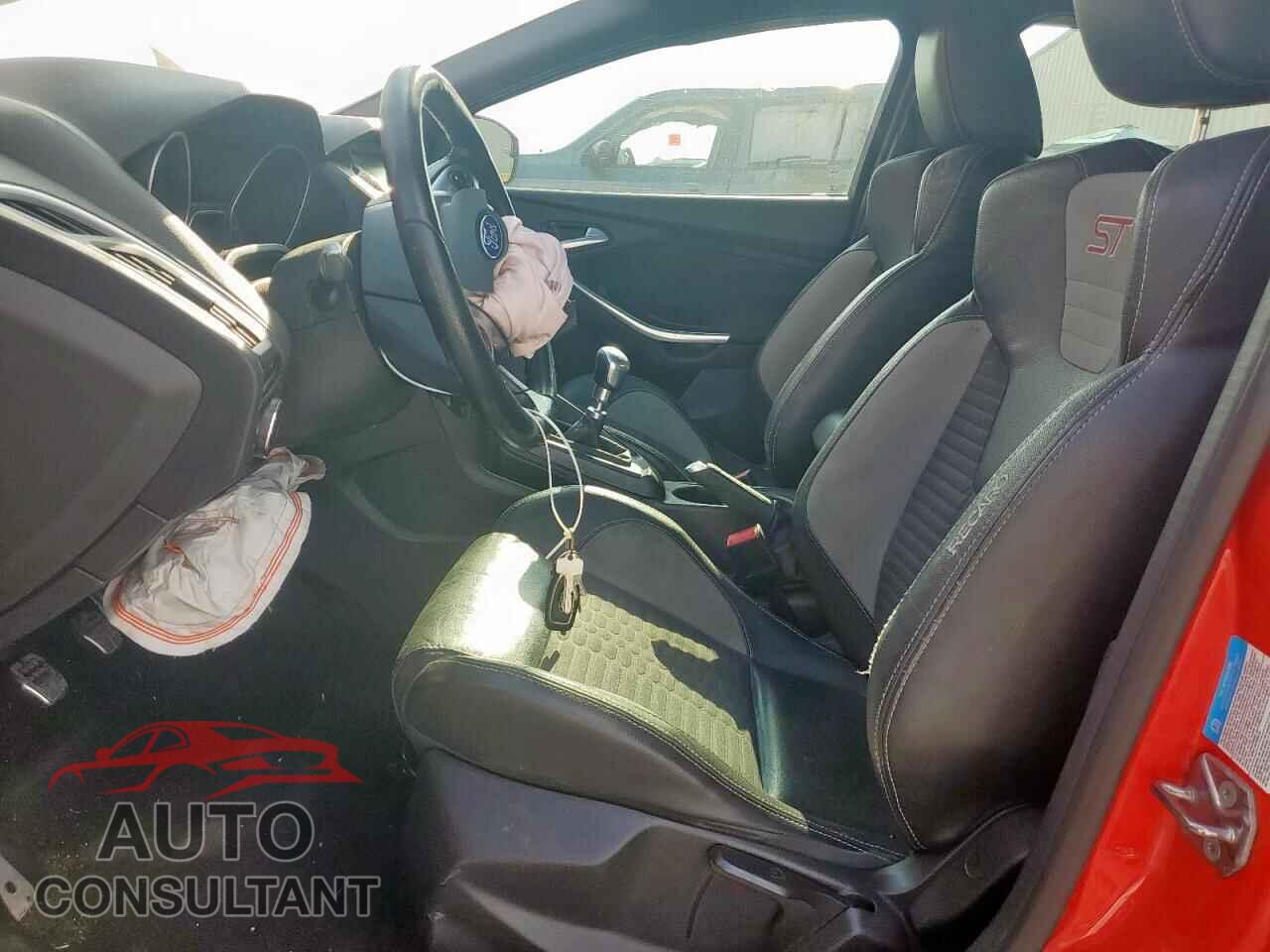 FORD FOCUS 2014 - 1FADP3L96EL406272