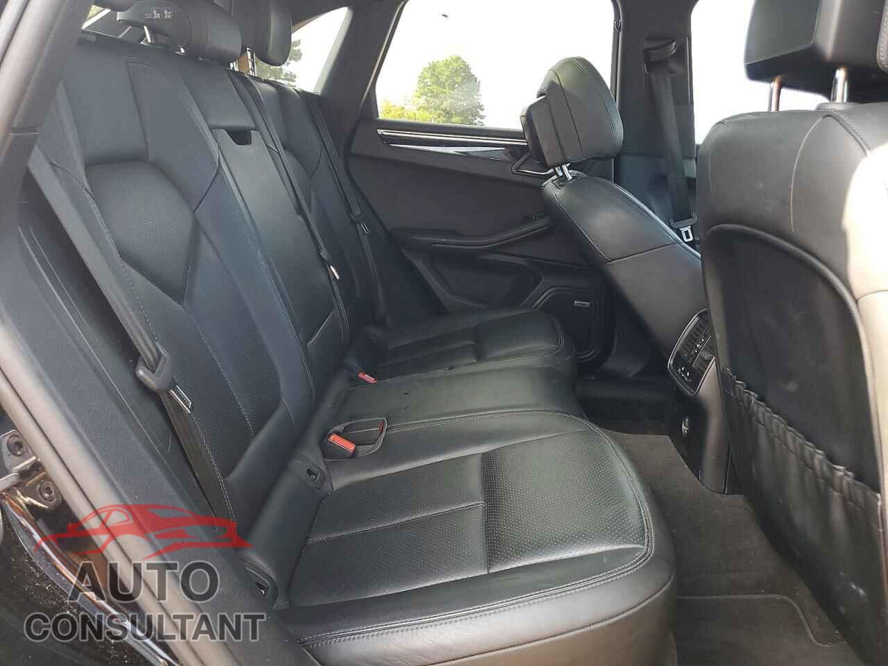 PORSCHE MACAN 2019 - WP1AA2A5XKLB05801