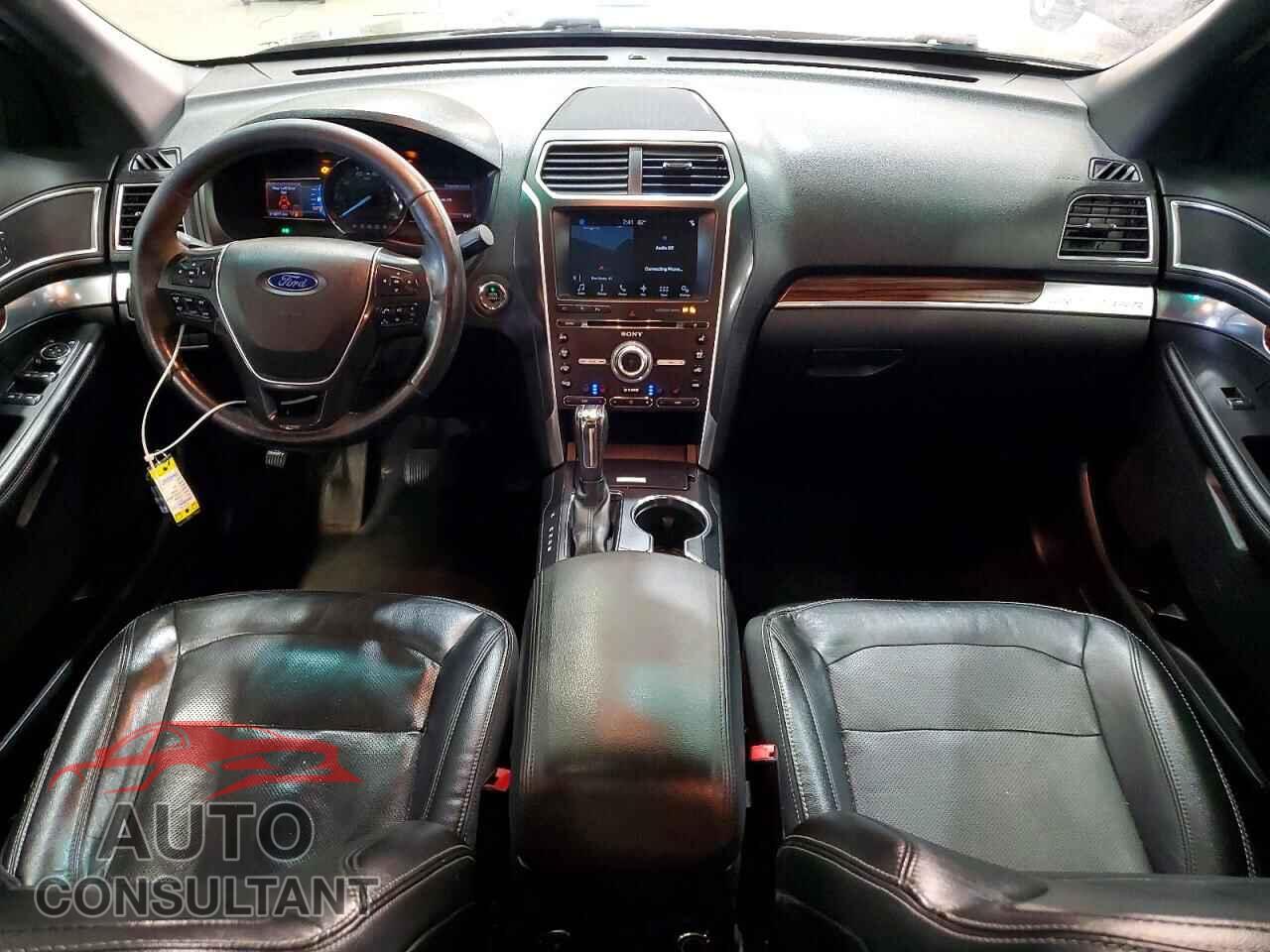 FORD EXPLORER 2017 - 1FM5K8FH9HGA02131