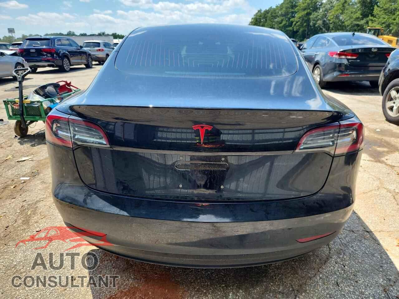 TESLA MODEL 3 2018 - 5YJ3E1EB2JF171074