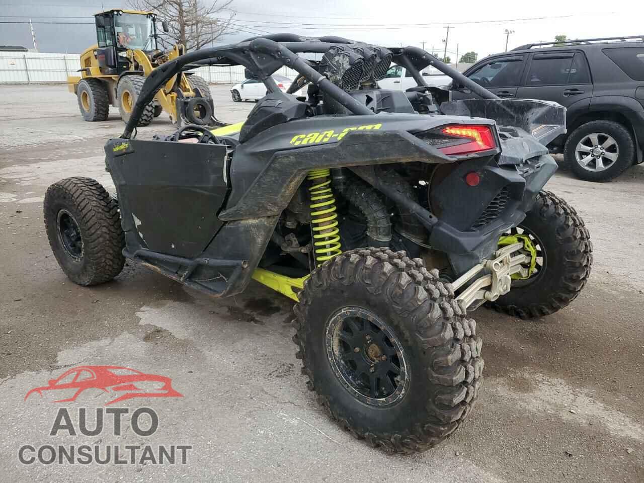 CAN-AM SIDEBYSIDE 2020 - 3JBVDAV44LK001096