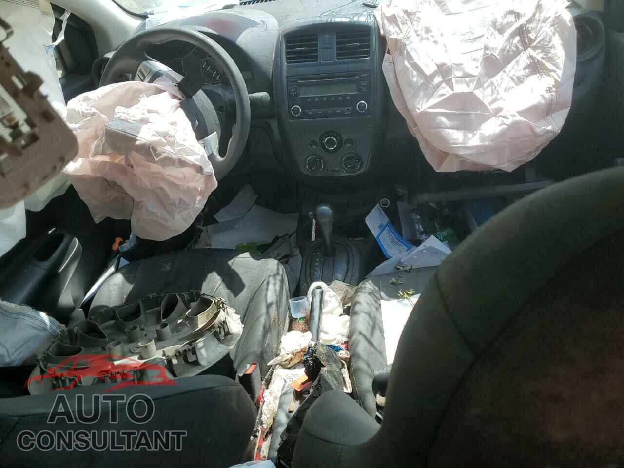 NISSAN VERSA 2017 - 3N1CN7AP7HL867092
