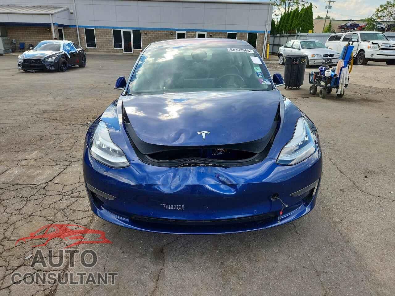 TESLA MODEL 3 2018 - 5YJ3E1EA8JF032168