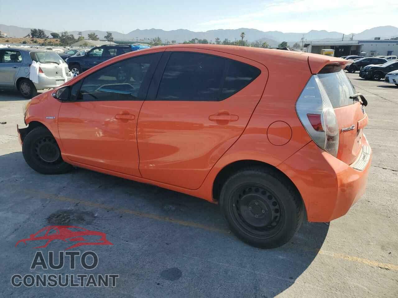 TOYOTA PRIUS 2013 - JTDKDTB39D1032614