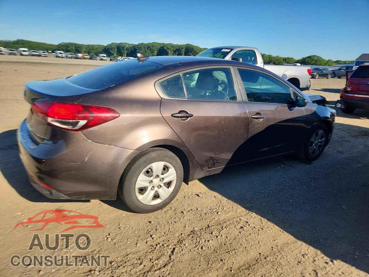 KIA FORTE 2018 - 3KPFK4A73JE181126