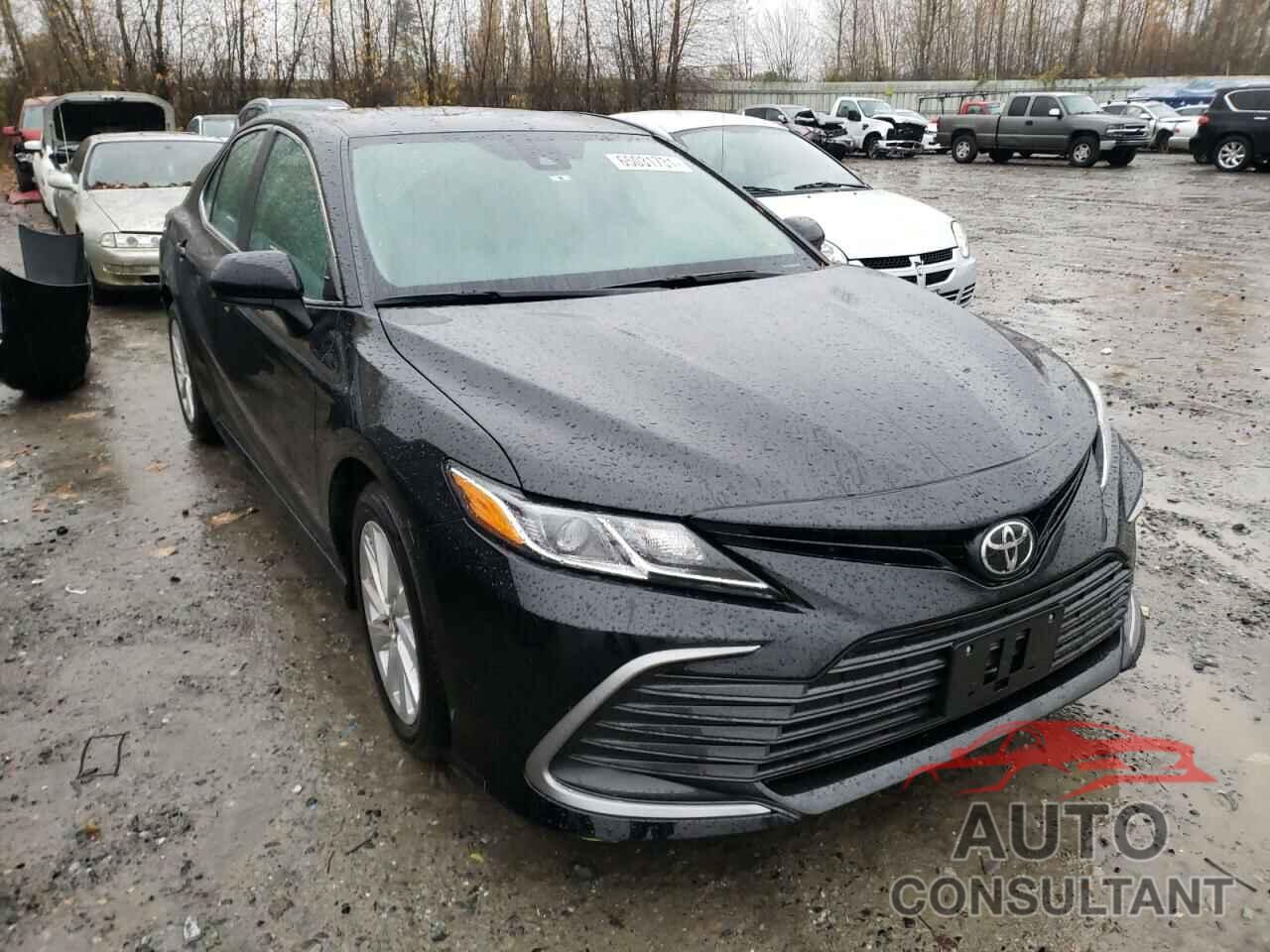 TOYOTA CAMRY 2021 - 4T1C11AK3MU471926