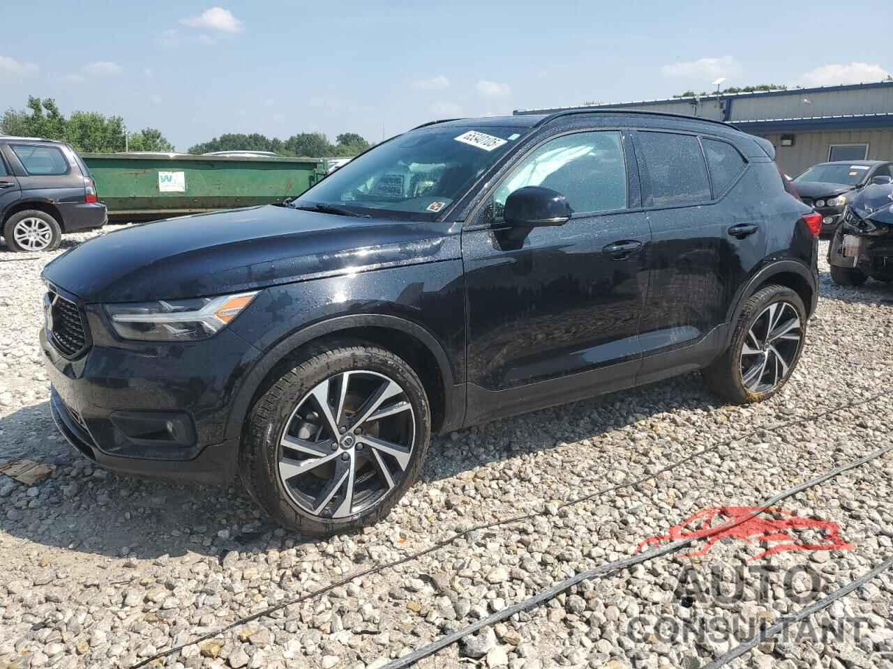 VOLVO XC40 2021 - YV4162UMXM2514571