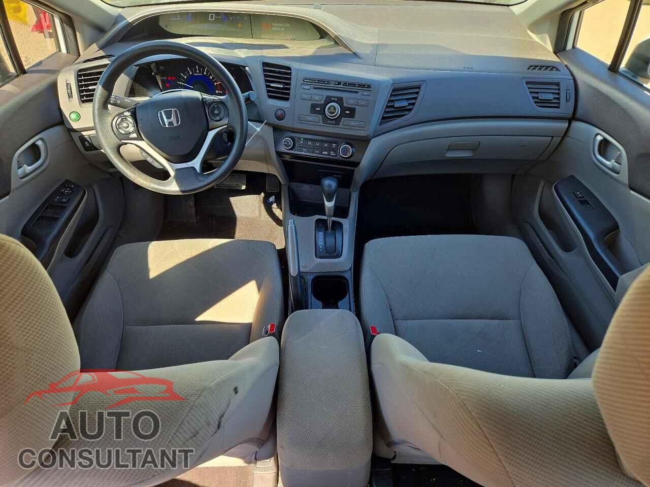 HONDA CIVIC 2012 - 2HGFB2F49CH057499