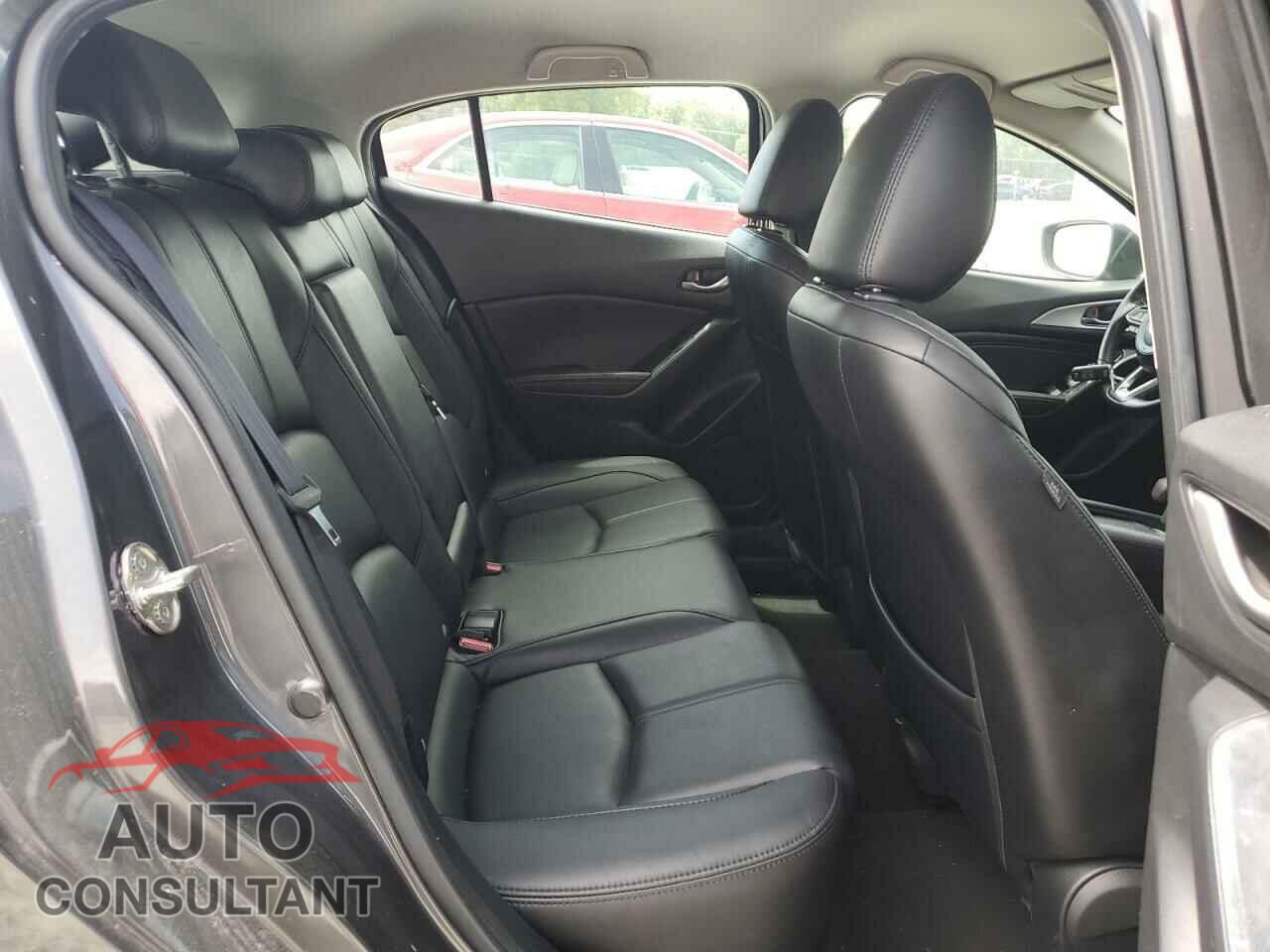 MAZDA 3 2017 - 3MZBN1L72HM151811