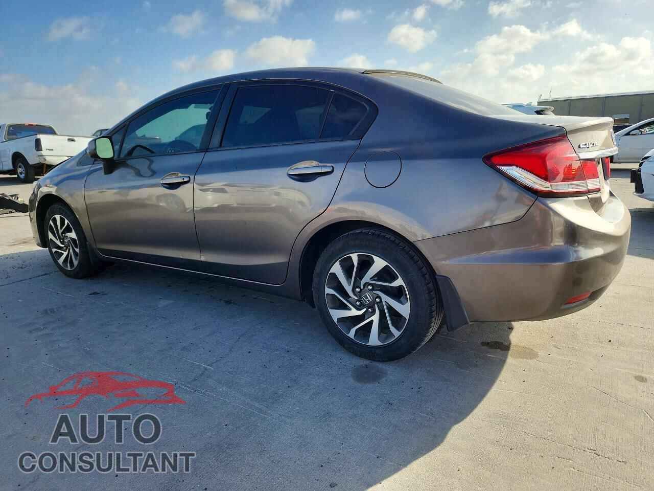 HONDA CIVIC 2013 - 2HGFB2F50DH543516