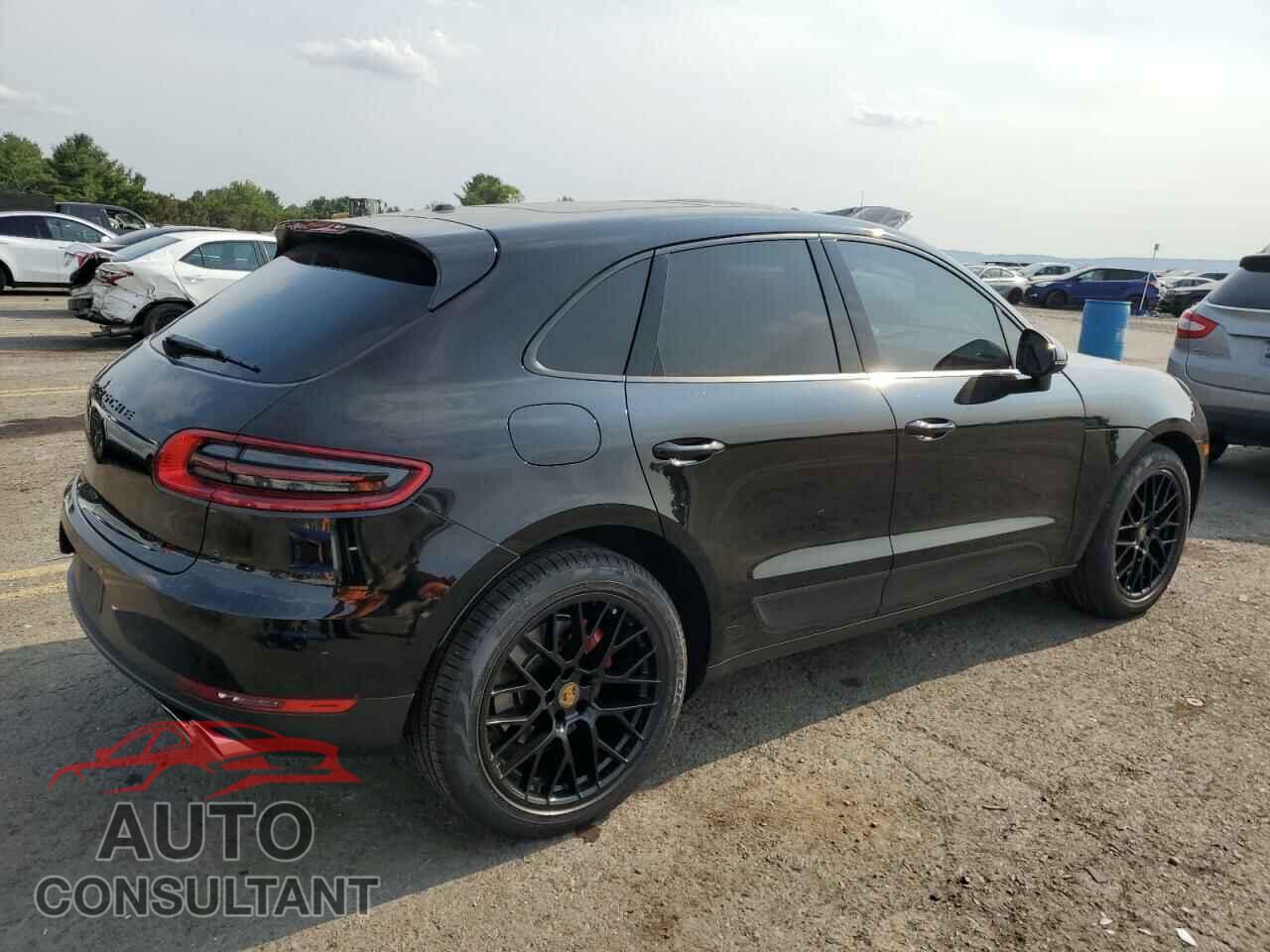 PORSCHE MACAN 2018 - WP1AA2A58JLB24121