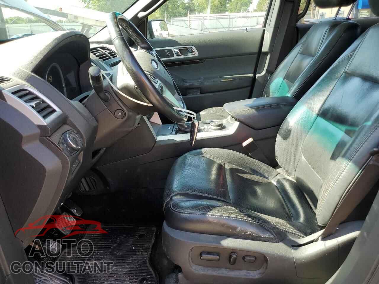 FORD EXPLORER 2012 - 1FMHK8F87CGA91915