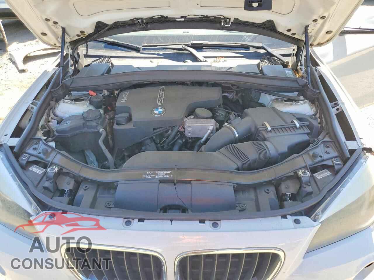 BMW X1 2014 - WBAVM1C50EVW52163