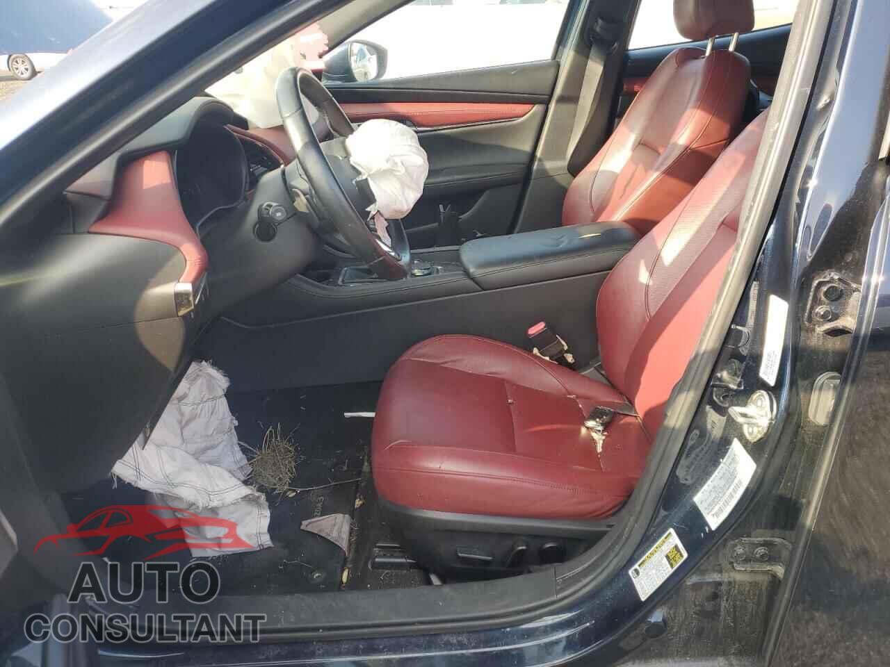 MAZDA 3 2019 - JM1BPANM4K1140071