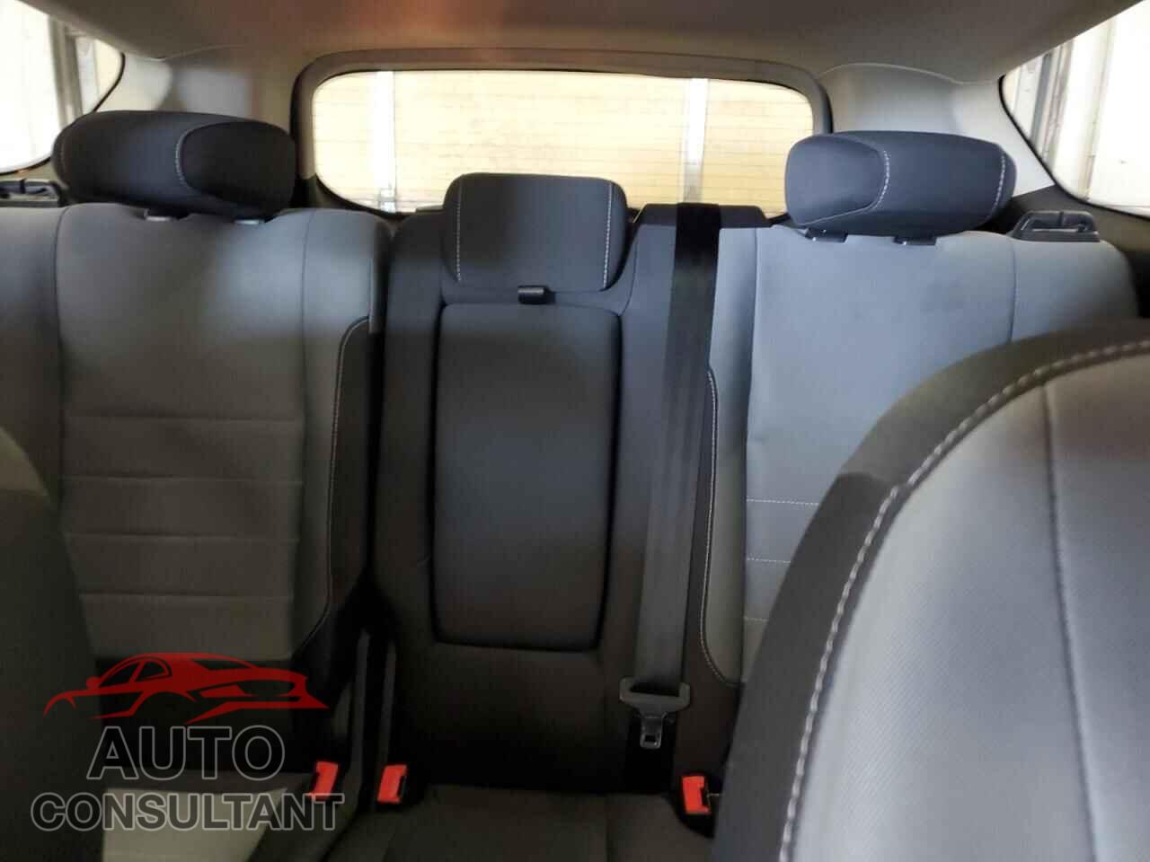 FORD ESCAPE 2016 - 1FMCU9G99GUA84683
