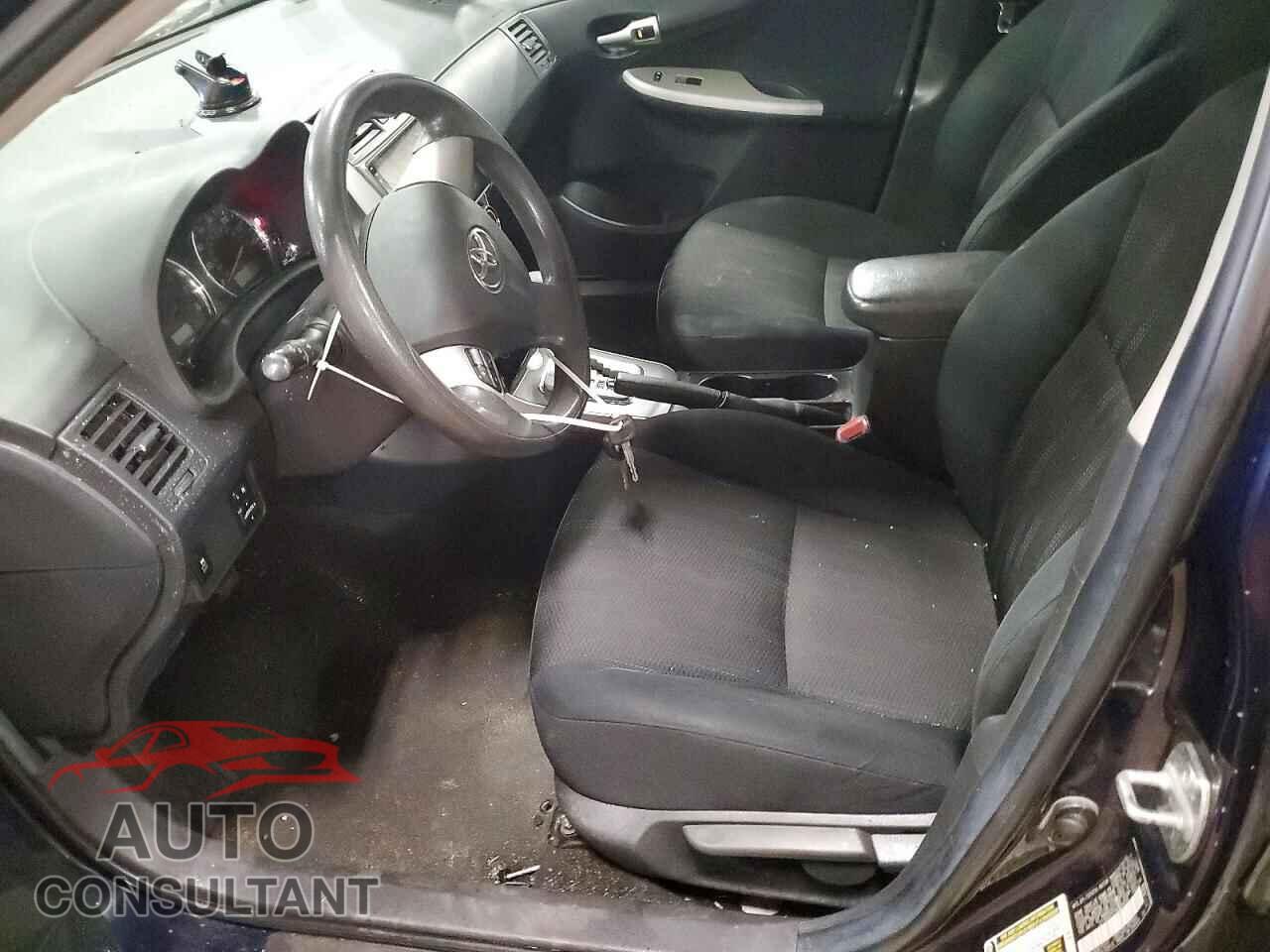 TOYOTA COROLLA 2011 - 2T1BU4EE2BC618308