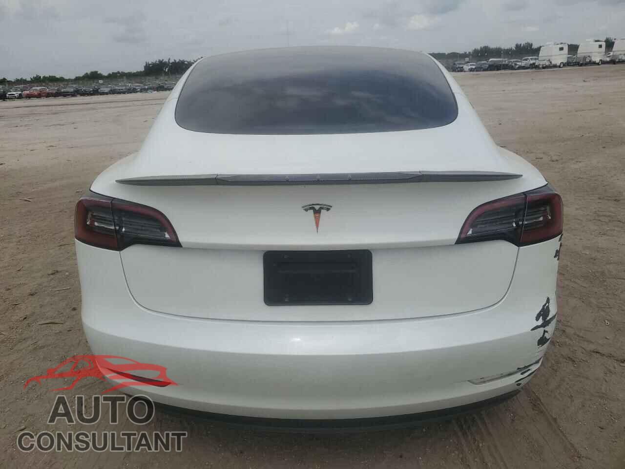 TESLA MODEL 3 2023 - 5YJ3E1EA7PF600533
