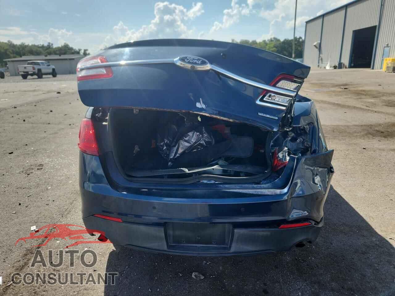 FORD TAURUS 2017 - 1FAHP2L82HG117860