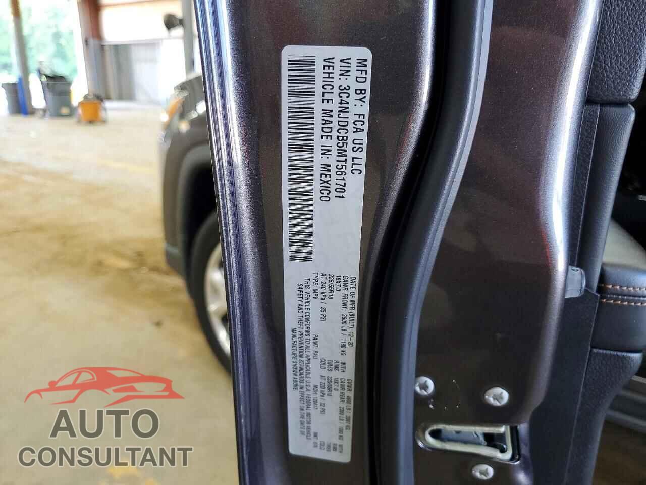 JEEP COMPASS 2021 - 3C4NJDCB5MT561701