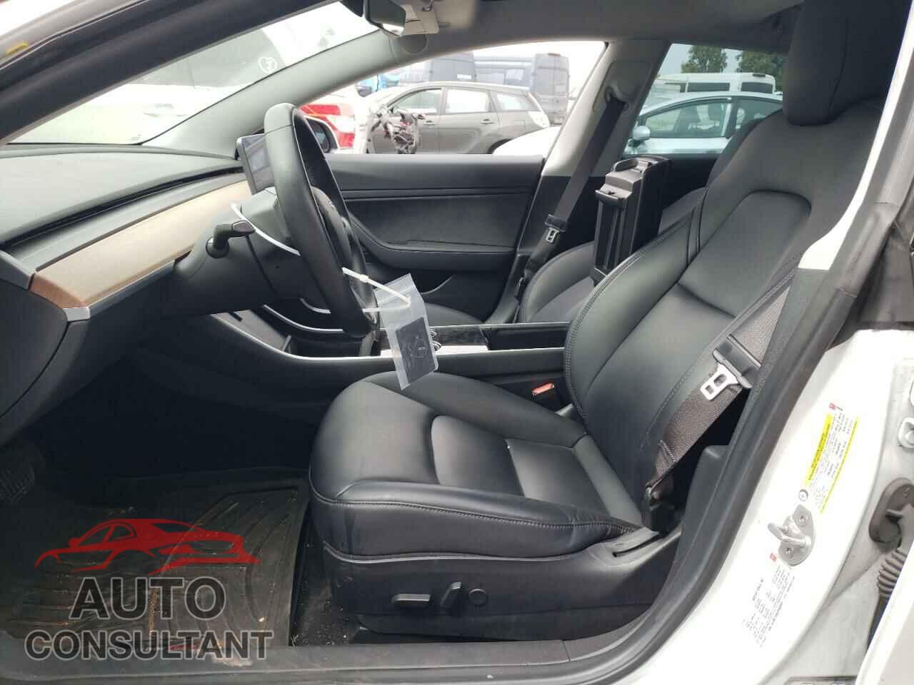 TESLA MODEL 3 2018 - 5YJ3E1EA6JF043640