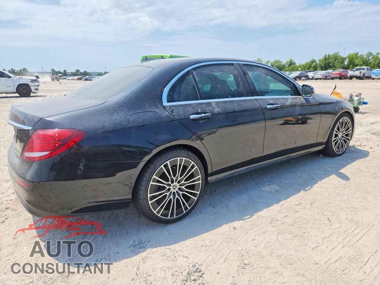 MERCEDES-BENZ E-CLASS 2020 - WDDZF8DB0LA735405