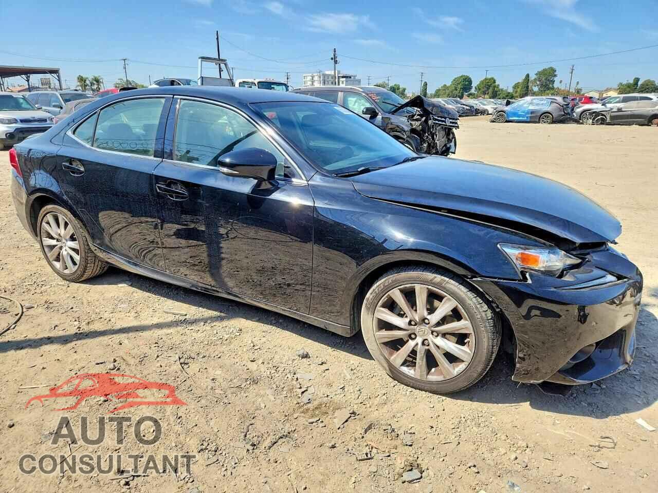 LEXUS IS 2015 - JTHBF1D21F5067774