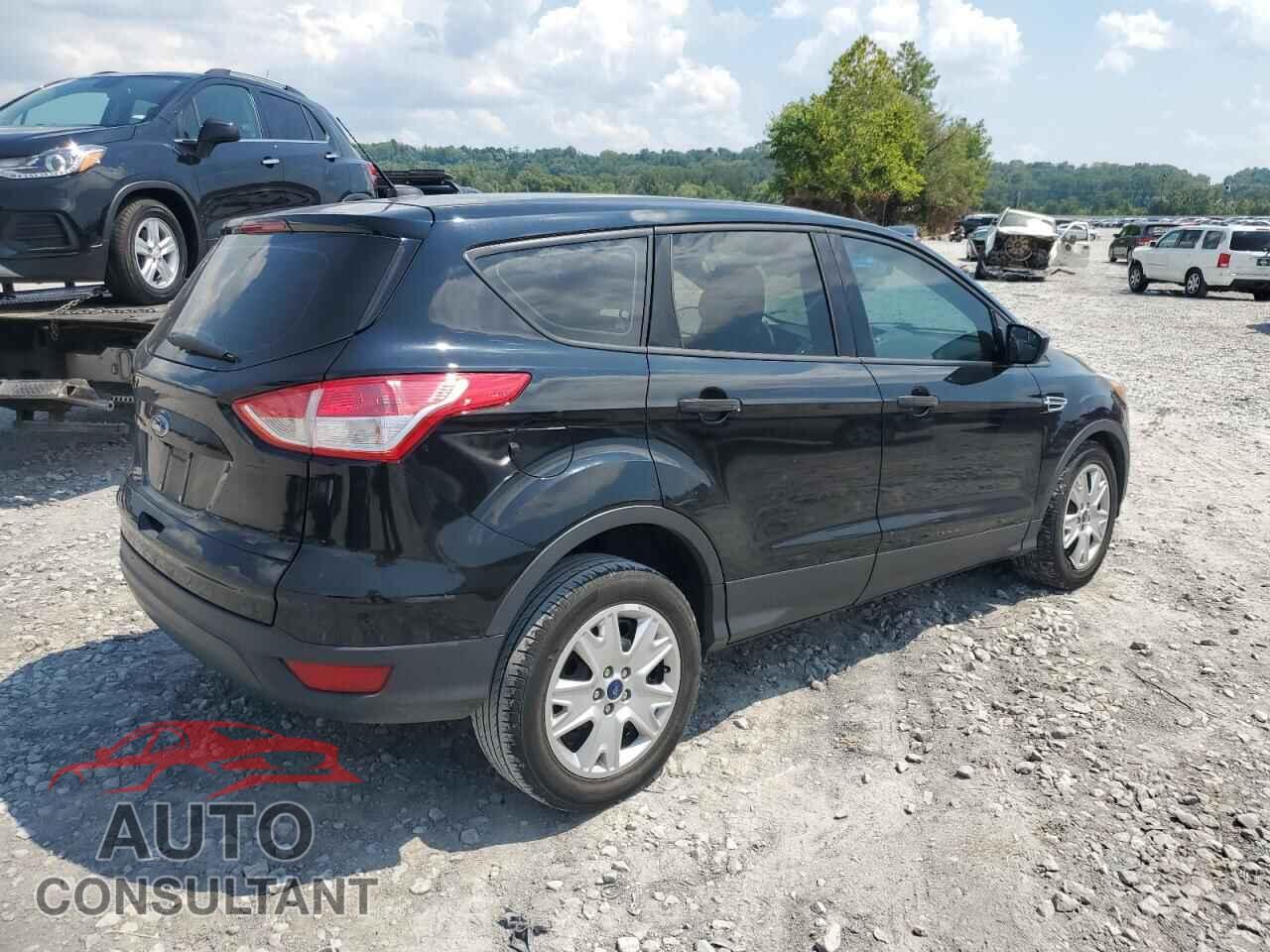 FORD ESCAPE 2016 - 1FMCU0F74GUB37530