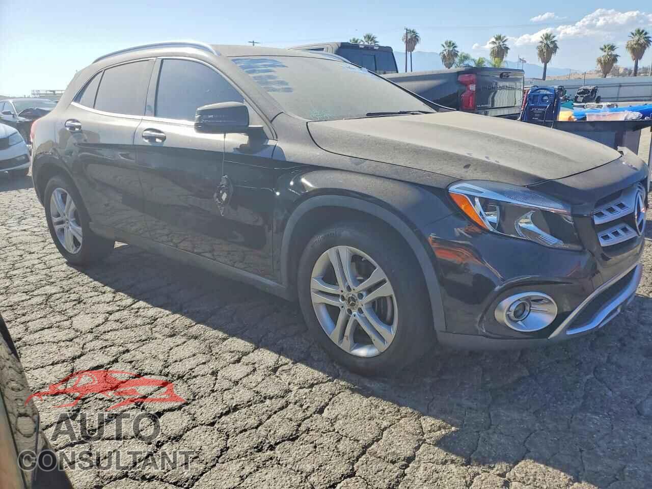 MERCEDES-BENZ GLA-CLASS 2020 - W1NTG4EB6LU040552