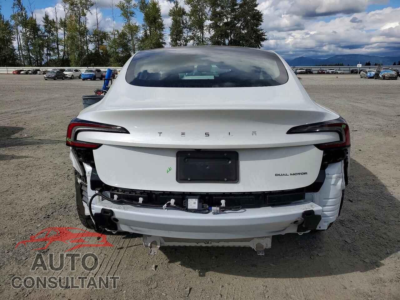 TESLA MODEL 3 2024 - 5YJ3E1EB5RF770224