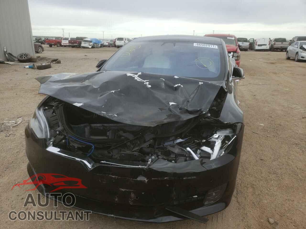 TESLA MODEL S 2017 - 5YJSA1E15HF198942