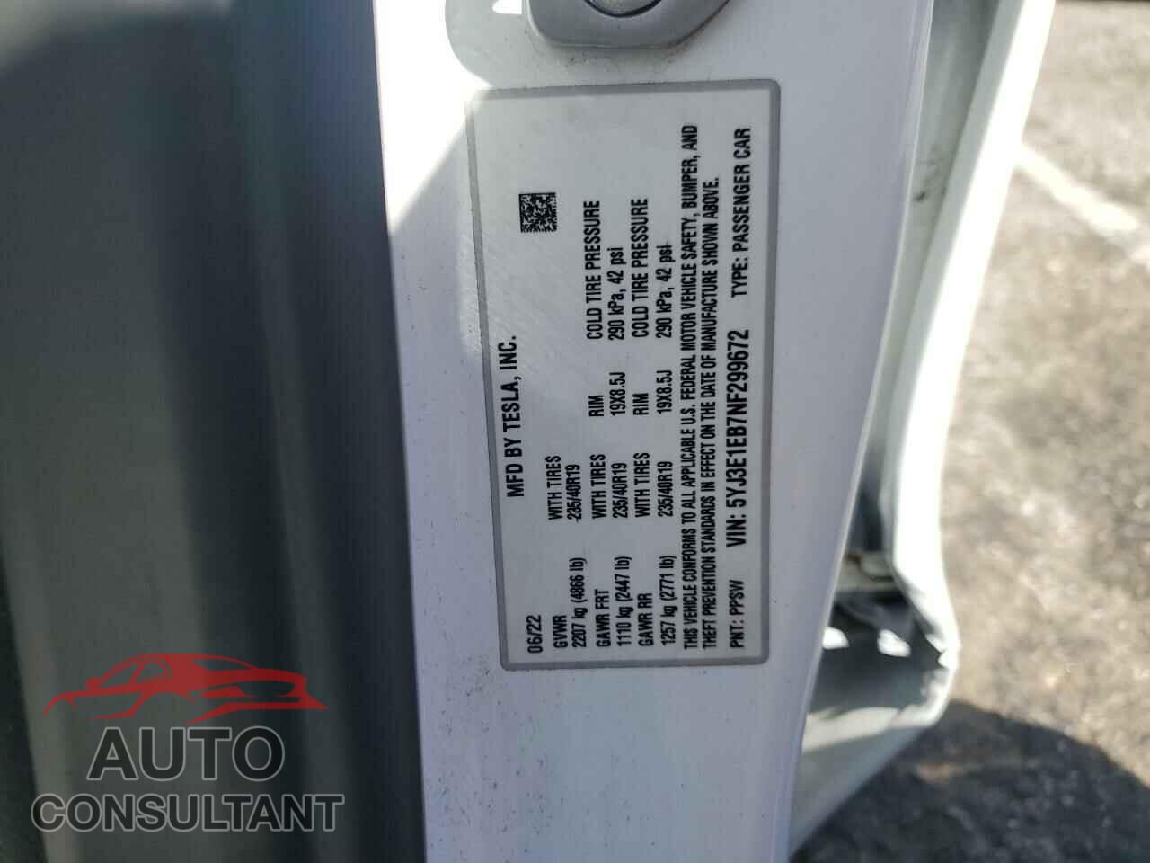 TESLA MODEL 3 2022 - 5YJ3E1EB7NF299672