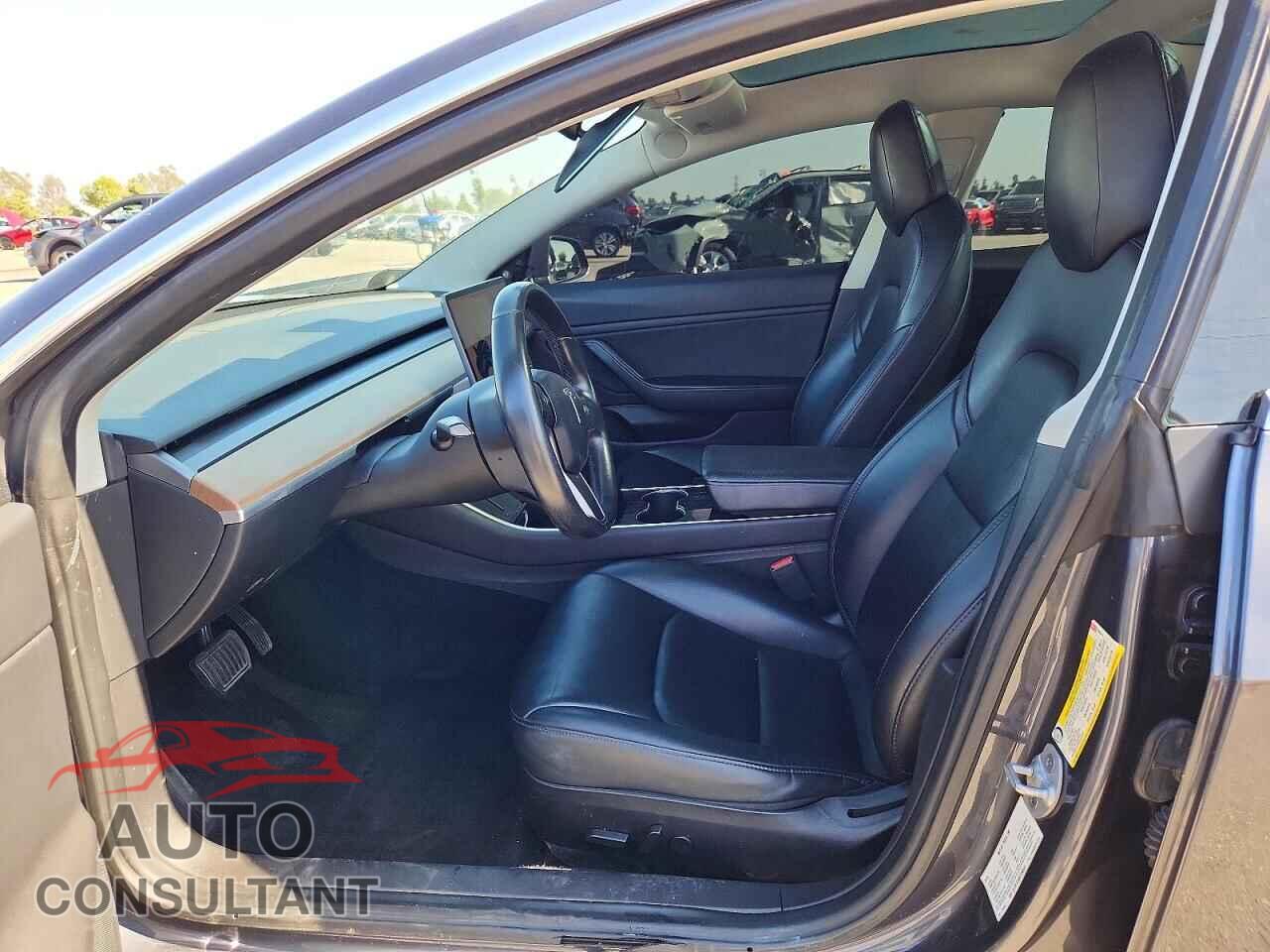 TESLA MODEL 3 2019 - 5YJ3E1EA9KF298641
