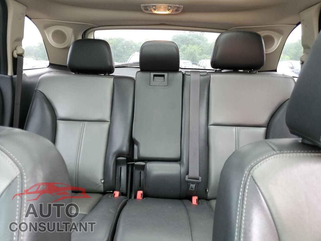 FORD EDGE 2011 - 2FMDK4AK3BBB09665