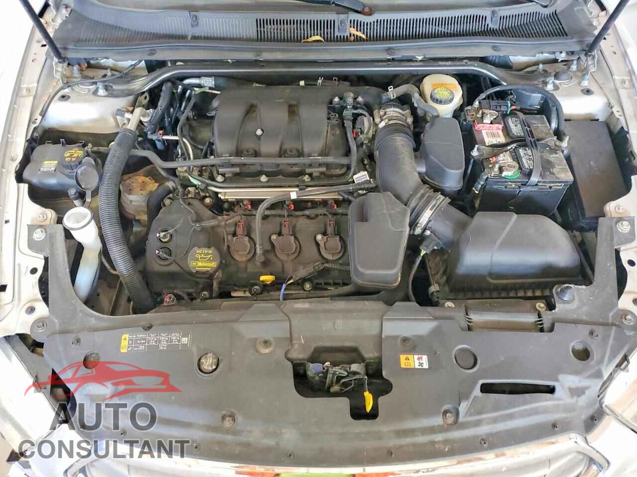 FORD TAURUS 2013 - 1FAHP2E89DG208003