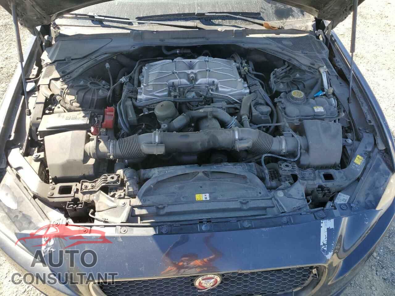 JAGUAR XE 2017 - SAJAD4BV5HA972046