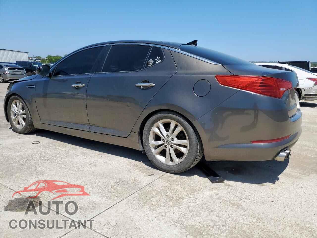 KIA OPTIMA 2011 - KNAGN4A71B5083010