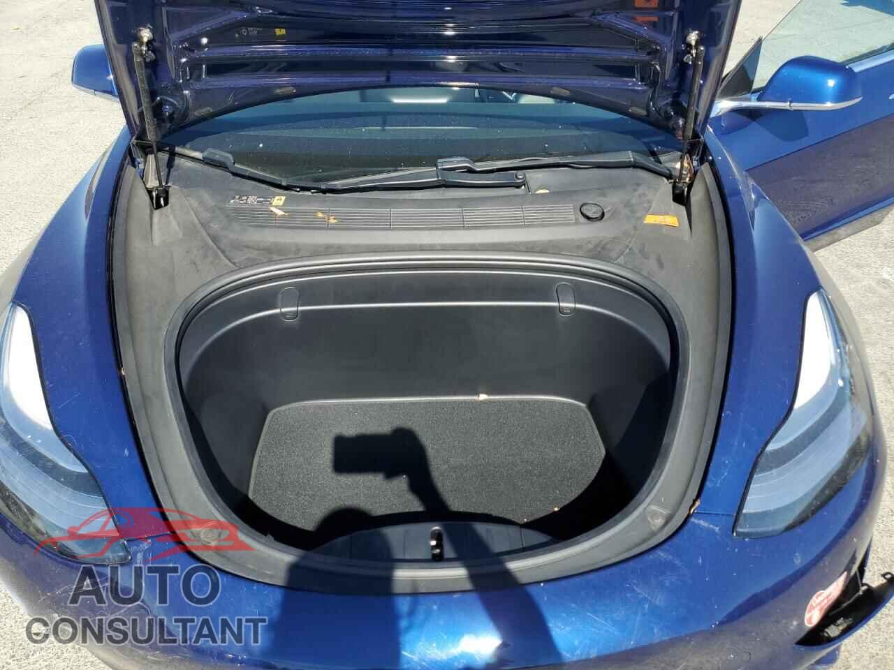 TESLA MODEL 3 2018 - 5YJ3E1EA2JF060130
