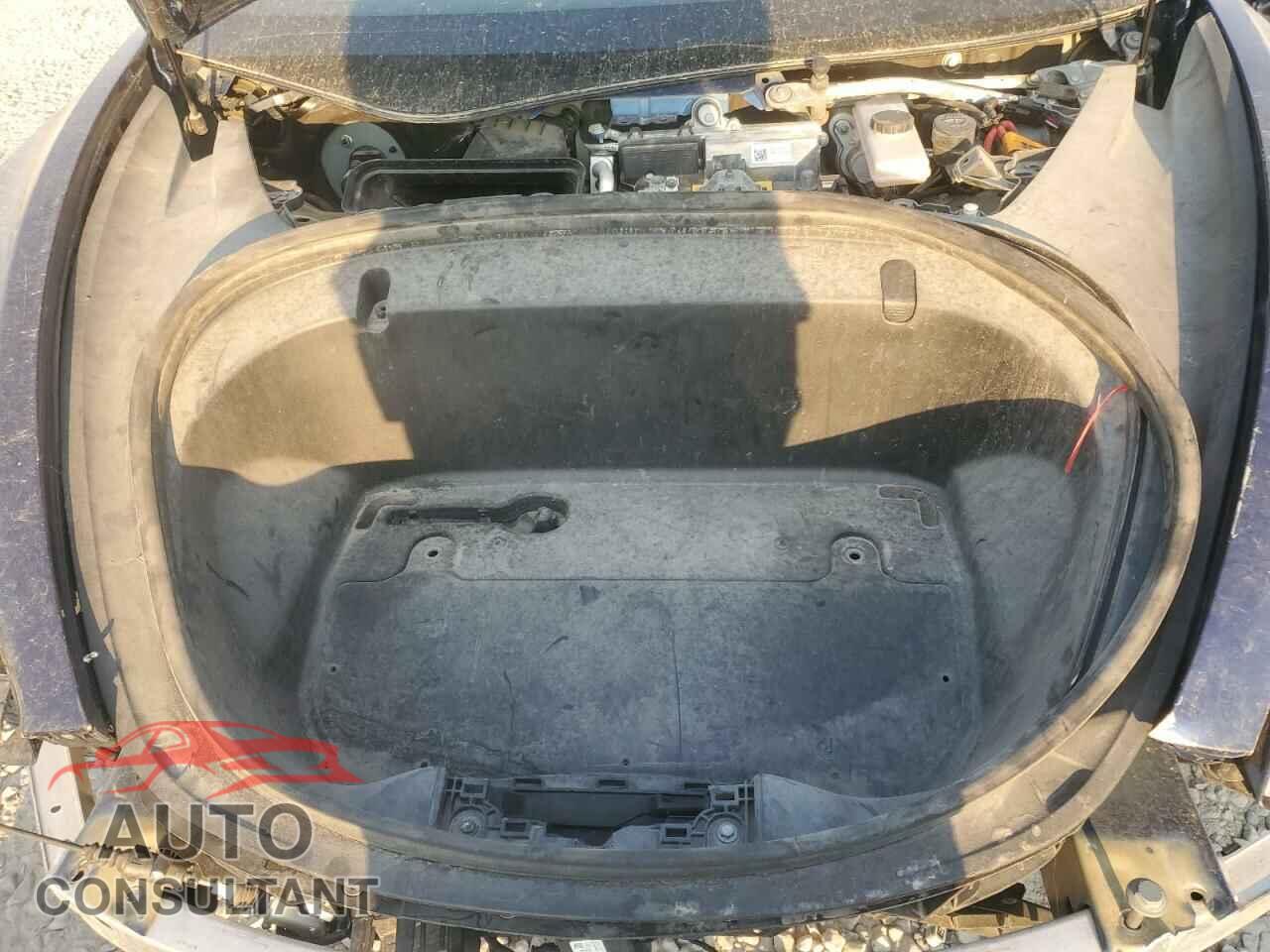 TESLA MODEL 3 2018 - 5YJ3E1EBXJF094602