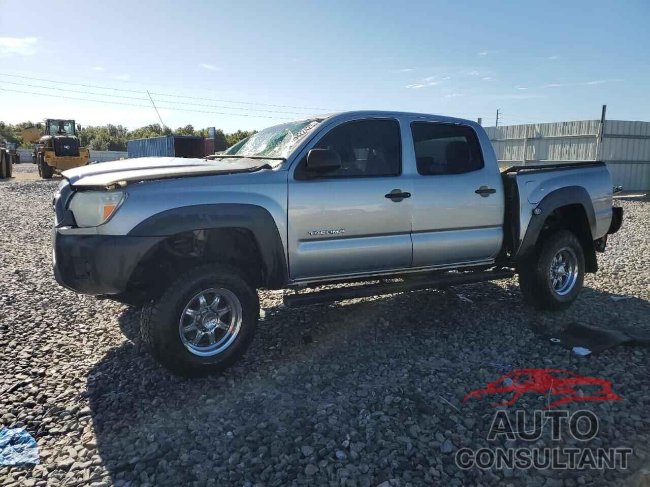 TOYOTA TACOMA 2015 - 5TFJU4GN7FX080916