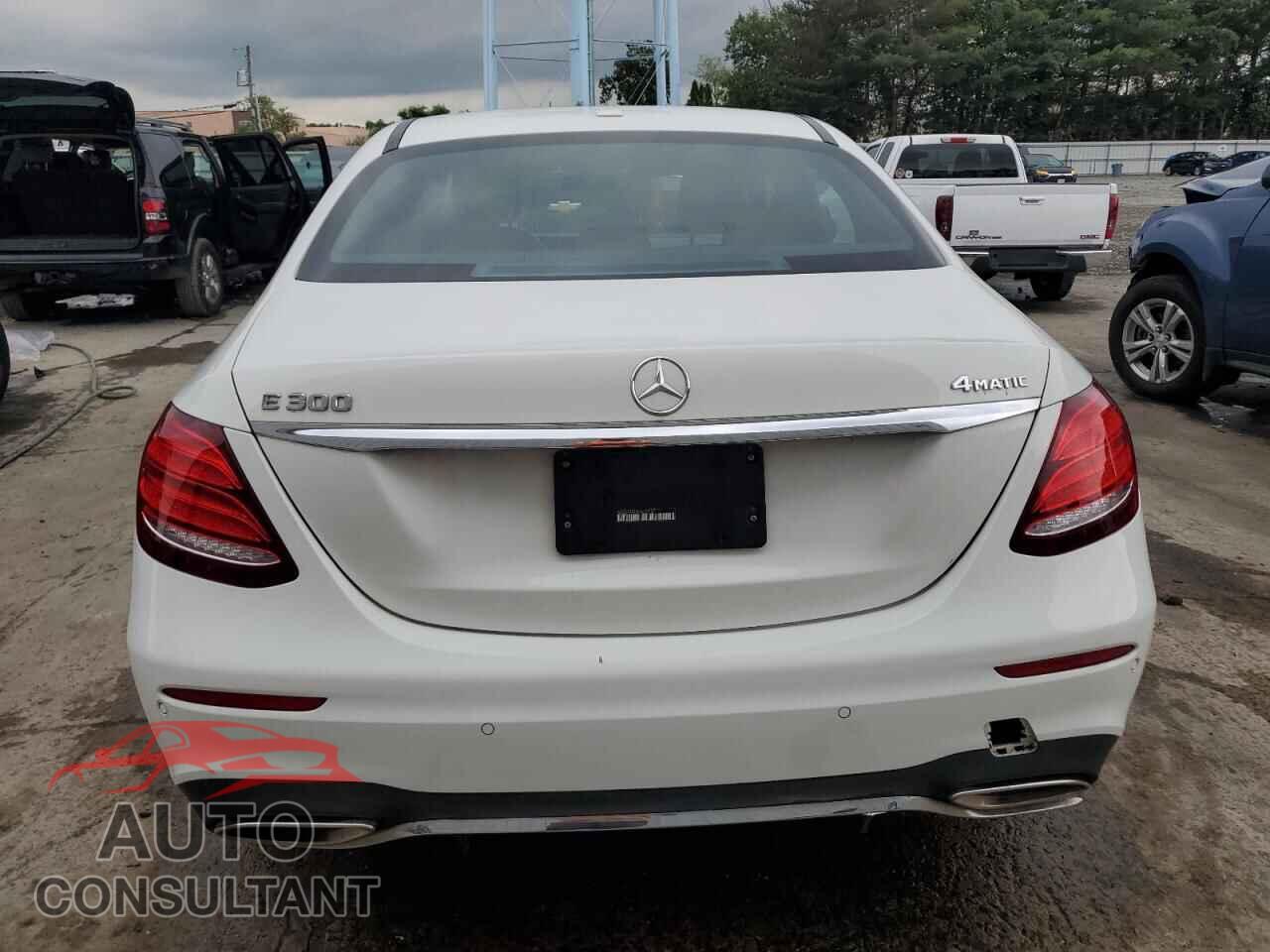 MERCEDES-BENZ E-CLASS 2019 - WDDZF4KBXKA630140